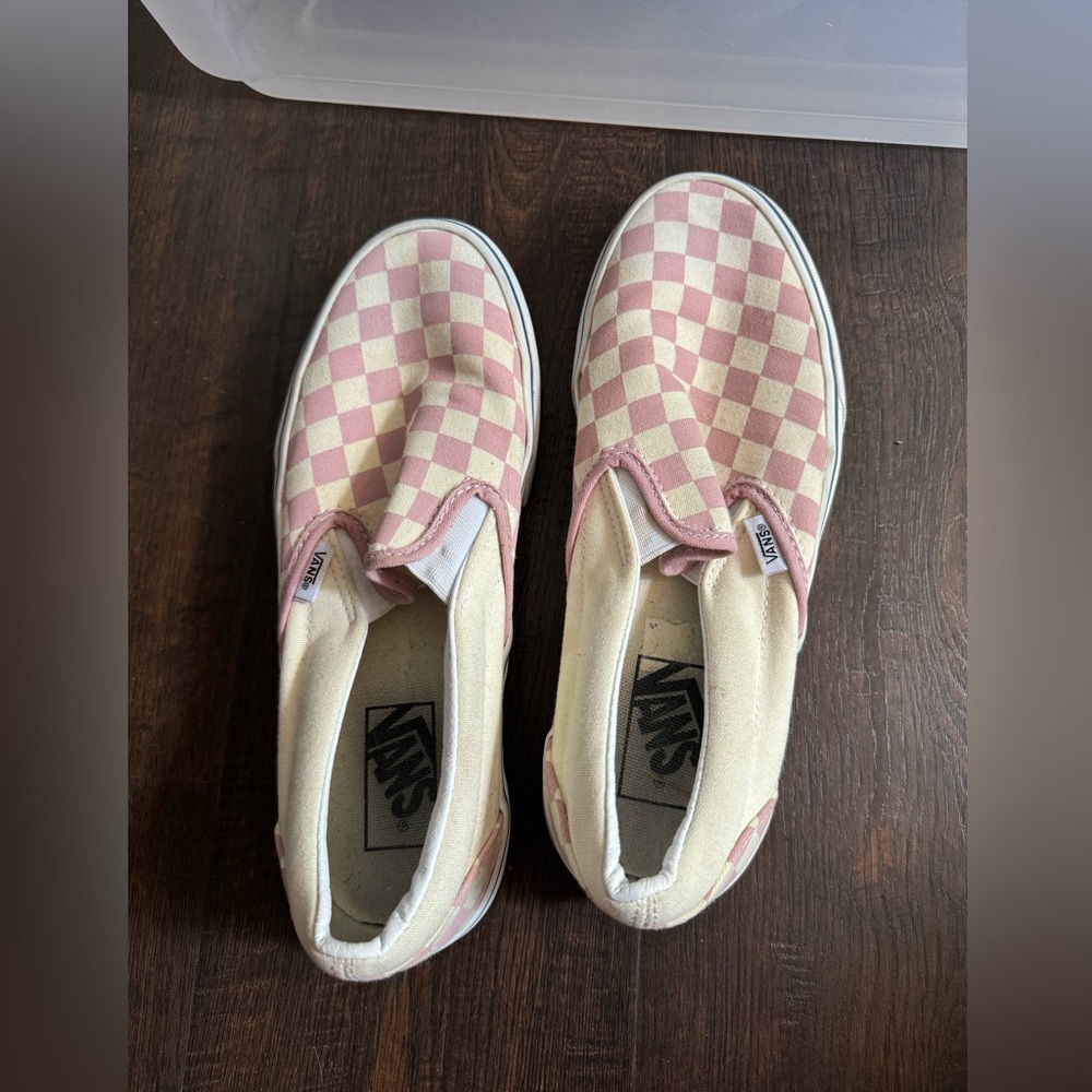 Vans slip on shoes